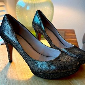 Platform pumps in a cool metallic!